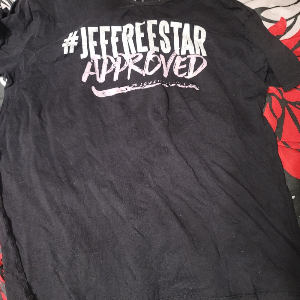 Jeffree star approves shirt